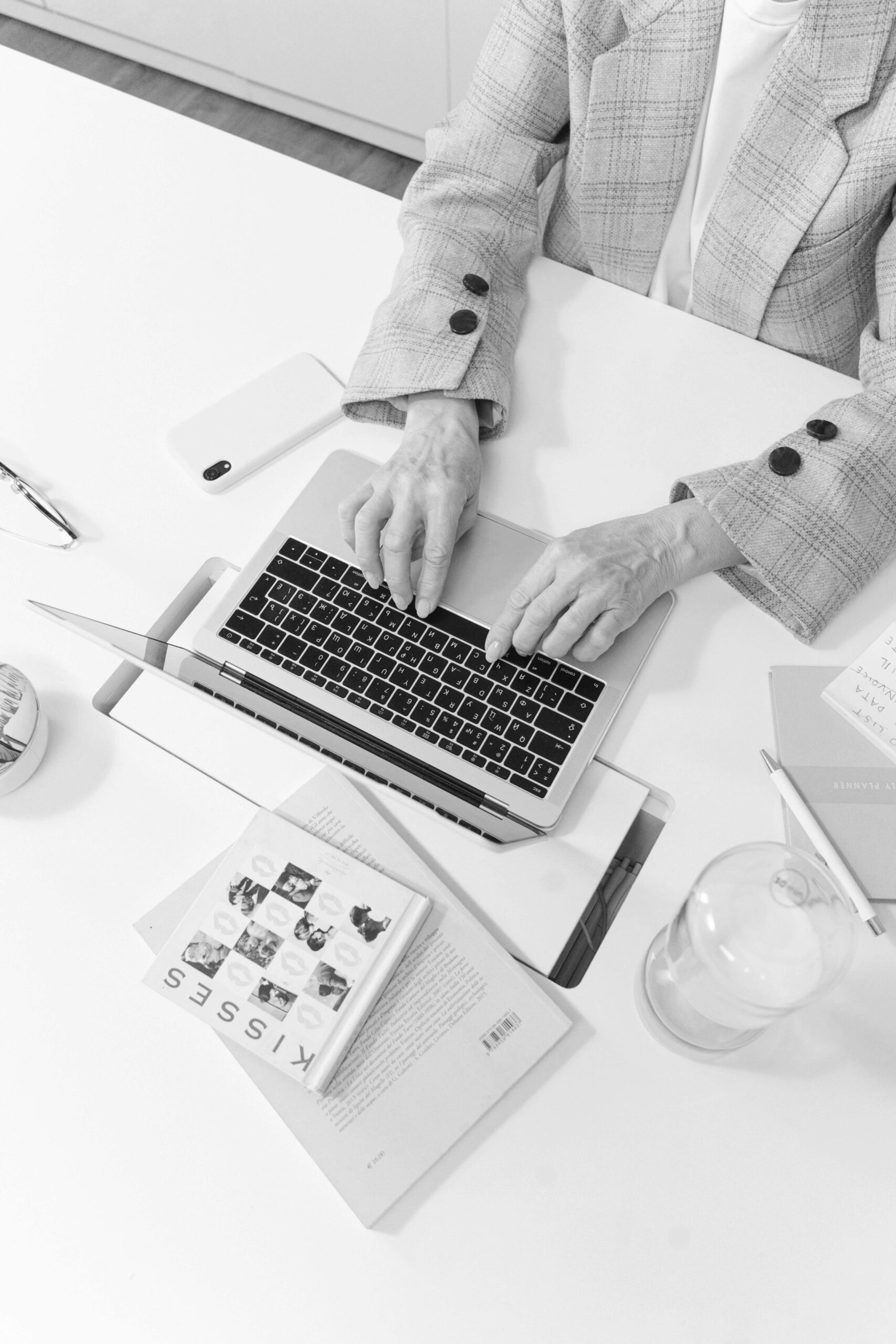 pexels-ivan-samkov-7394721